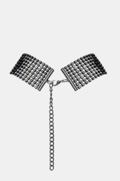 Halsband mit Strasssteinen