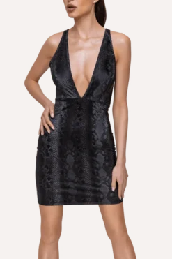 Kleid mit Schlangenmuster