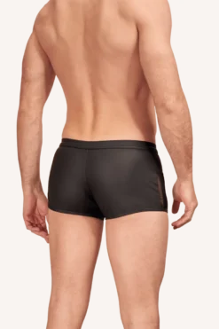 Pants in schwarz mit Netz