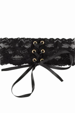 Spitzenhalsband mit Schnürung