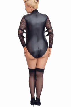 Wetlook Body mit Spitzenärmeln Plus Size