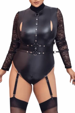 Wetlook Body mit Spitzenärmeln Plus Size